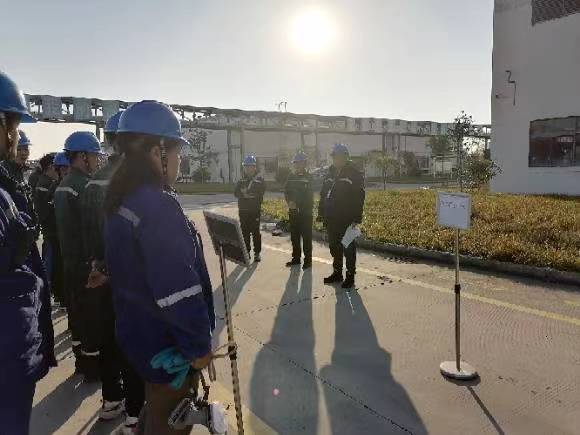 演練前人員集合 演練前人員集合